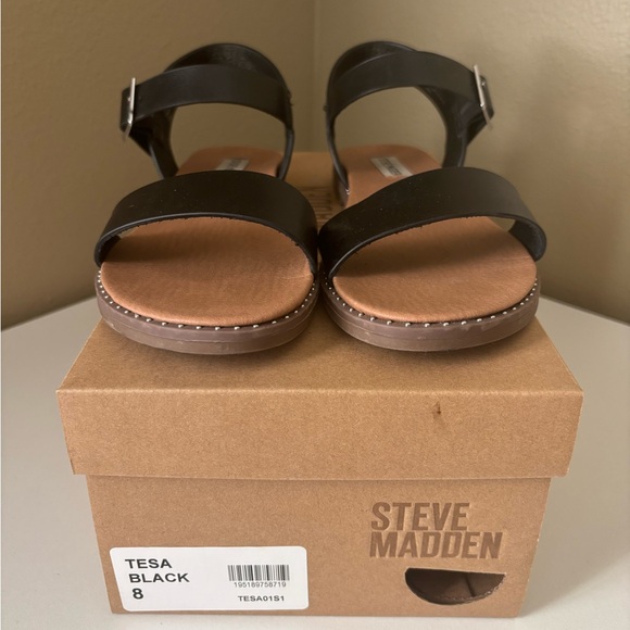 Steve Madden Black Sandals - Picture 2 of 5